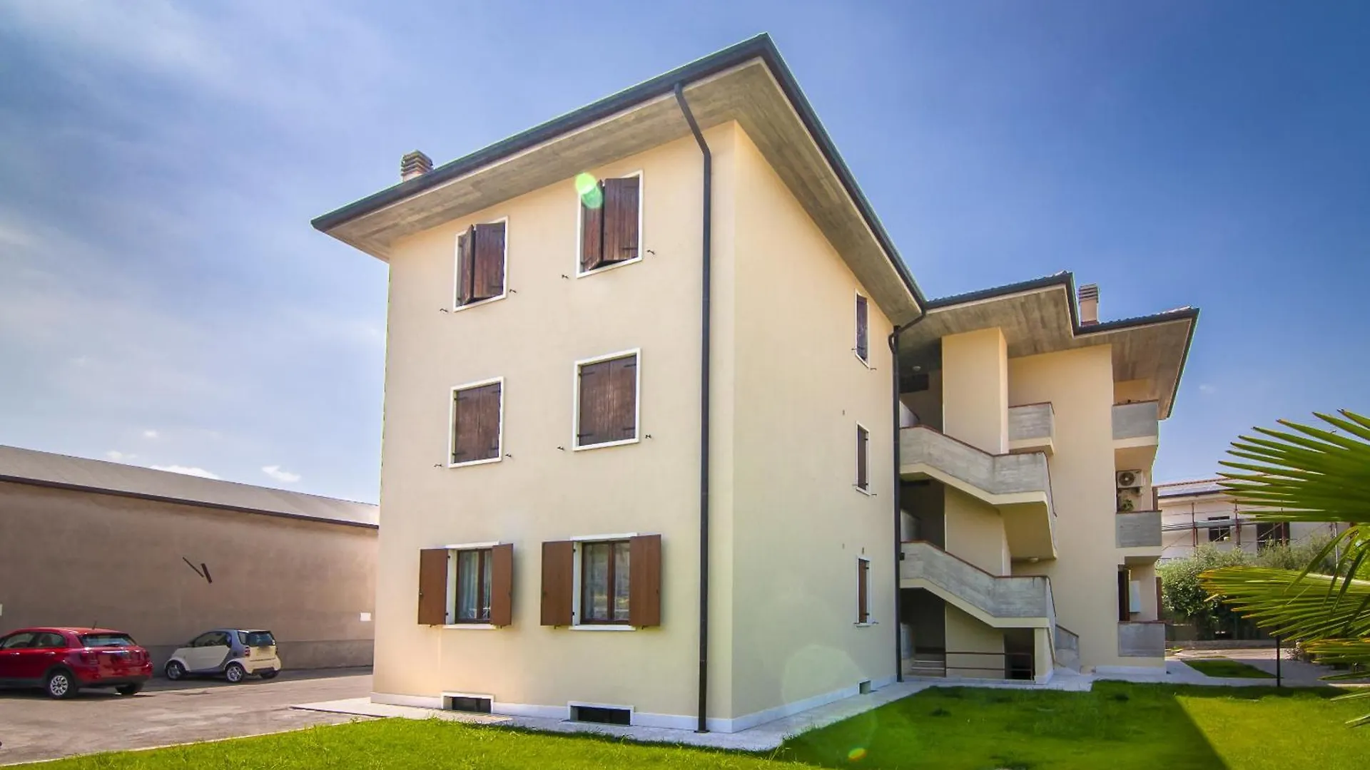 Residence San Zeno Vicino Centrolago Parcheggio Bardolino 0*,  Italy